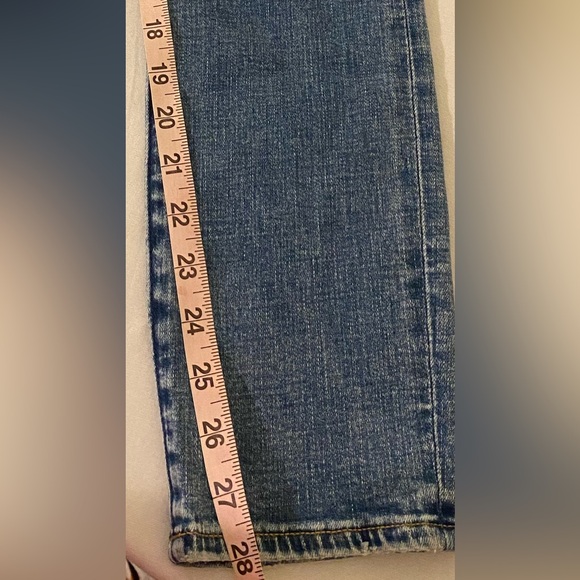 Abercrombie & Fitch The Super Skinny Ankle Mid-Rise Jeans 
Size 29/ 8 - Picture 5 of 12